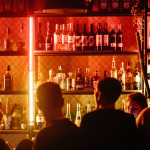 Les bars cachés de Paris : une expérience unique et mystérieuse