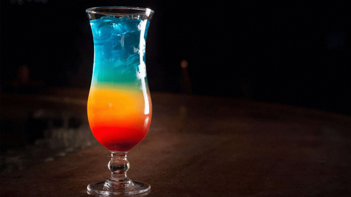 La magie des couleurs : réaliser un cocktail arc-en-ciel