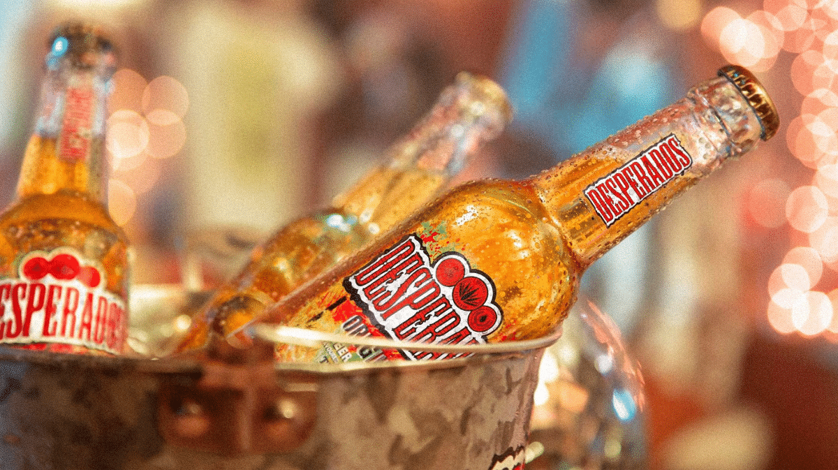 DESPERADOS LANCE SA NOUVELLE BIÈRE ARÔMATISÉE AU RHUM AVEC