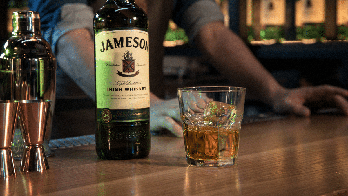 Jameson Whisky Irlandais : l'histoire et les caractéristiques du célèbre breuvage