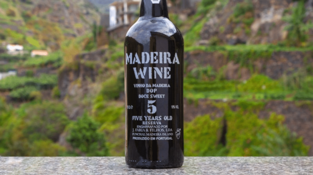 Le Madère Vin : Un trésor de saveurs et d'histoire