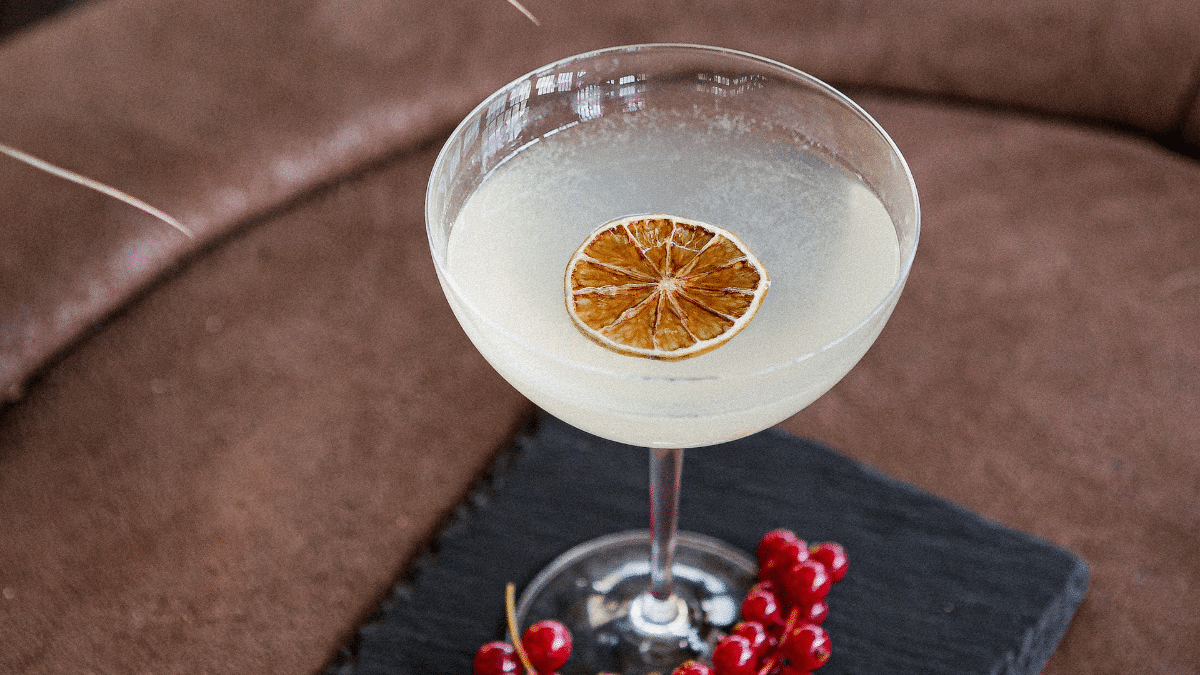Les secrets du Martini : un cocktail intemporel pour tous les goûts