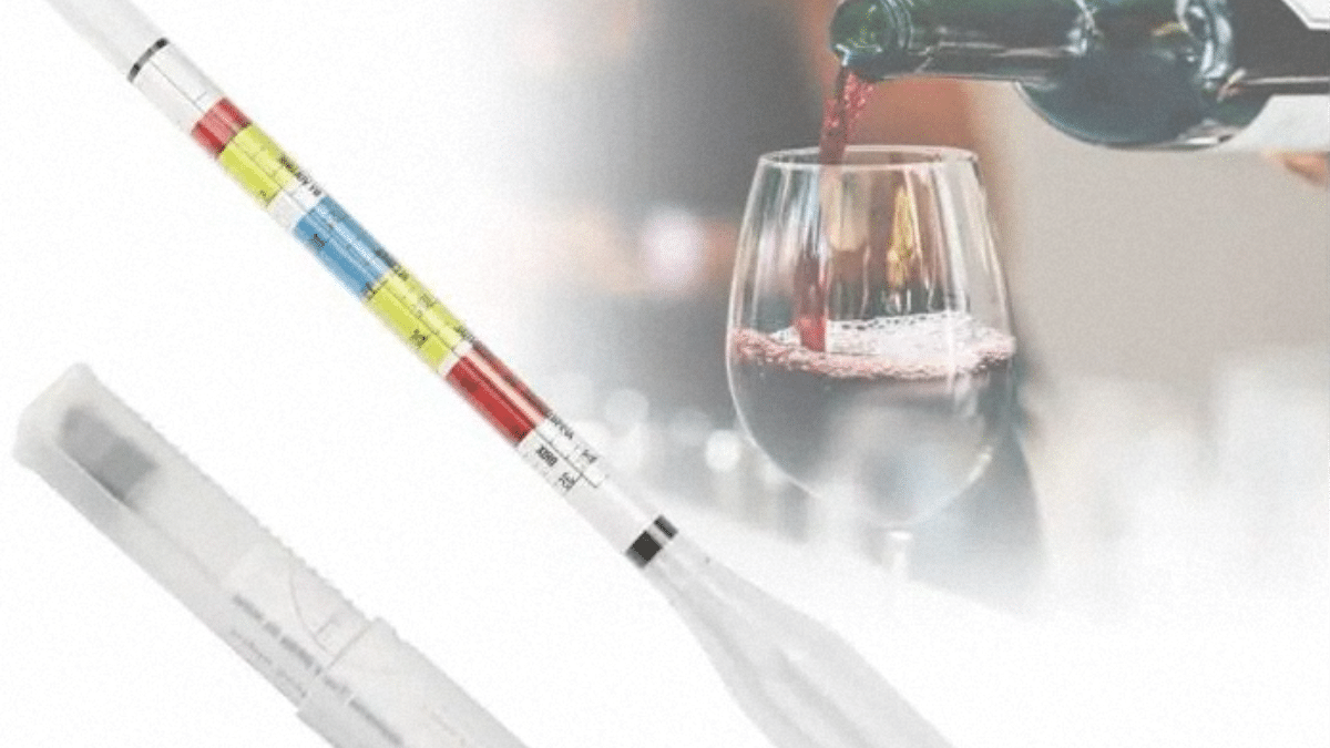  Mayybei Alcootest Ethylotest Électronique, Portable Testeur  d'alcool avec Écran LCD Numérique, Professionnel Semi-conducteur avec  Alarme et 20 Embouchures