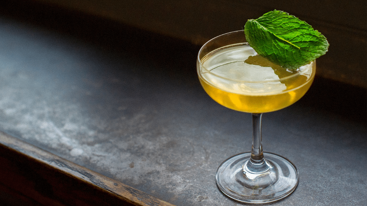 Le cocktail Stinger : une délicieuse alliance de saveurs