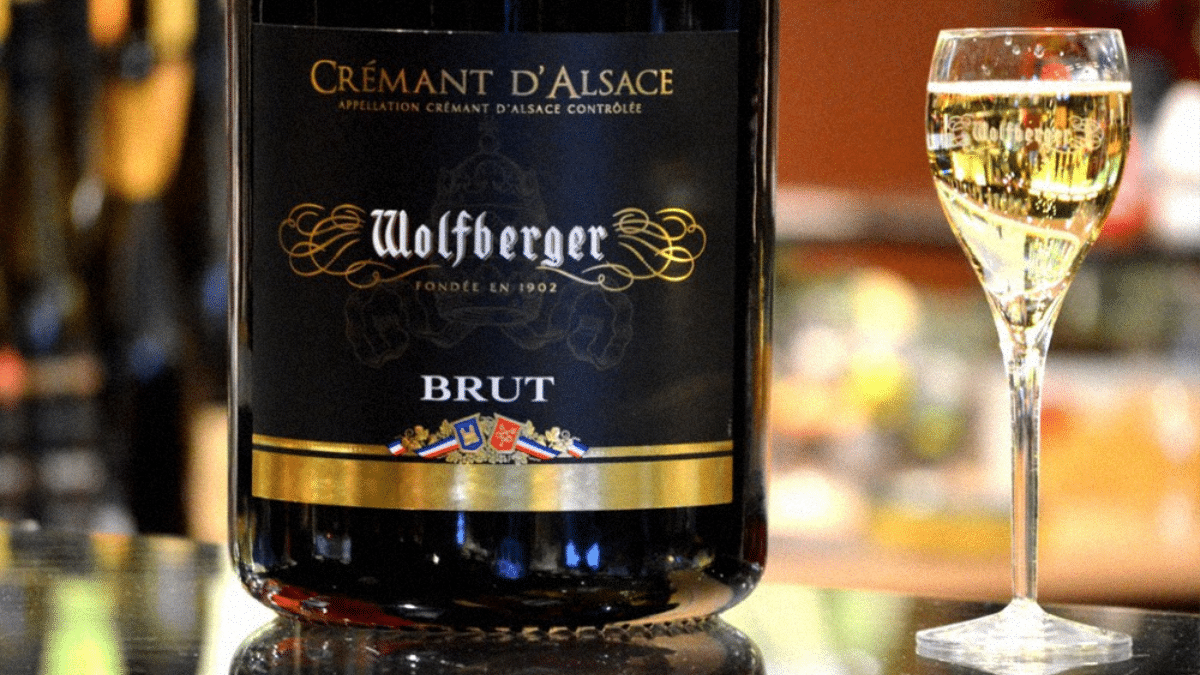 Découvrez le Crémant d'Alsace : un vin effervescent aux multiples facettes