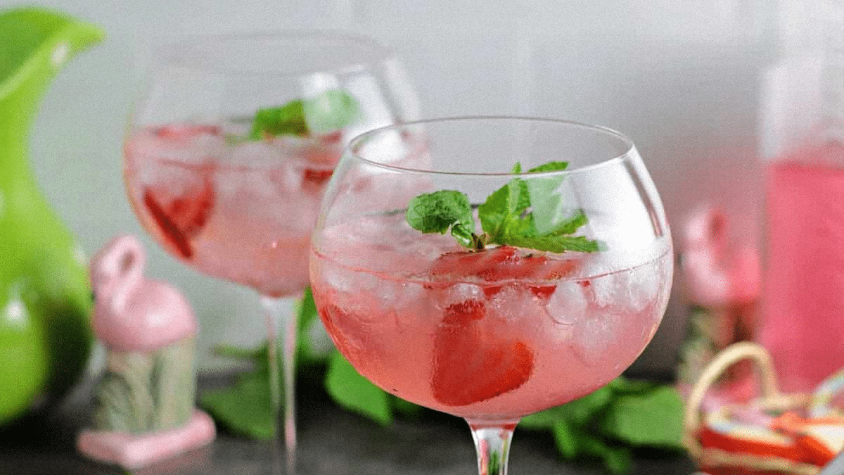 La délicatesse du gin rose et du gin pink tonic : une explosion de saveurs