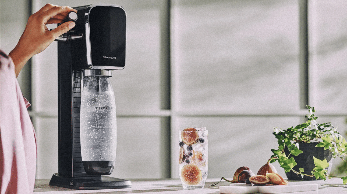 Machine à soda SODASTREAM Crystal l'eau pétillante avec Carafe en verre Pas  Cher 