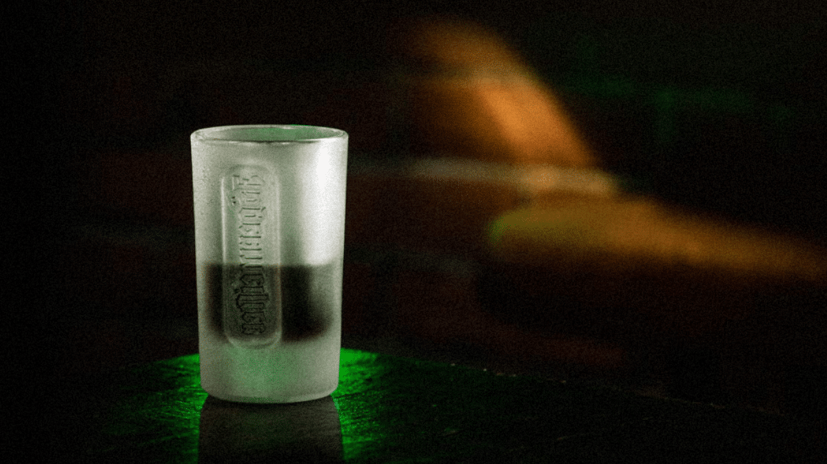 Le Verre Jägermeister