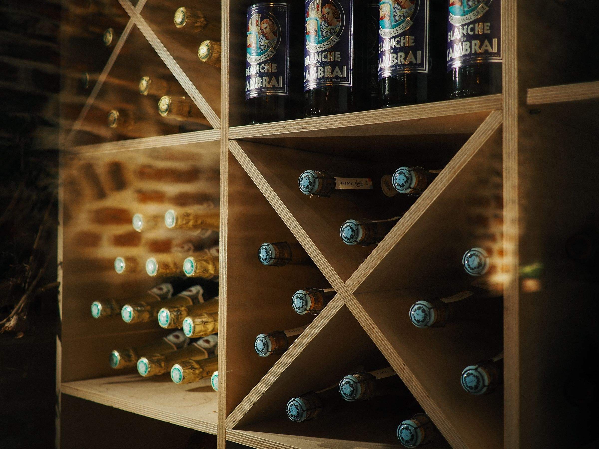 Cave à vin : Pourquoi investir dans un meuble pour cave à vin encastrable ?