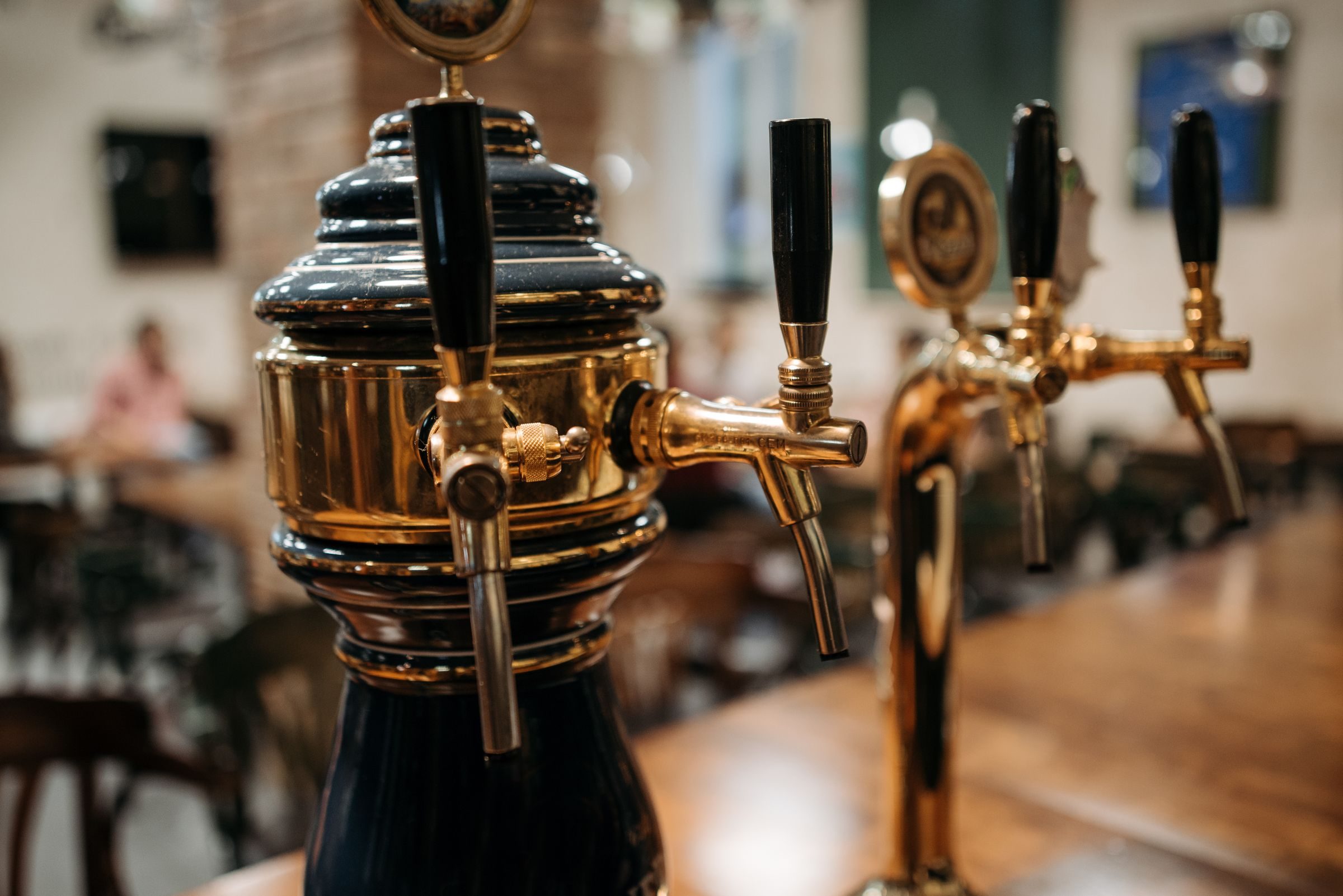 Tireuse à bière en laiton